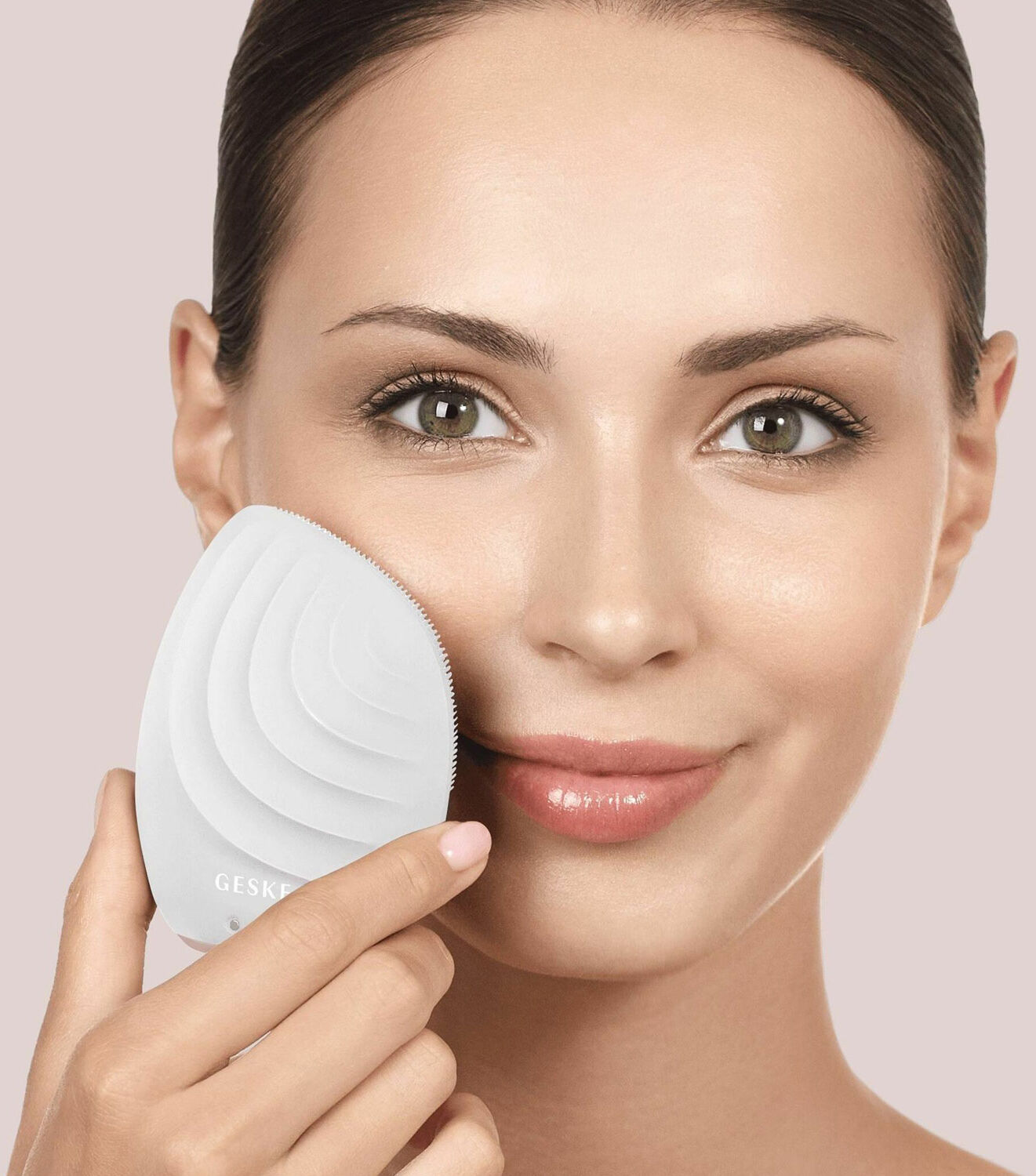 GESKE SmartAppGuided Sonic Facial Brush 5in1 Starlight