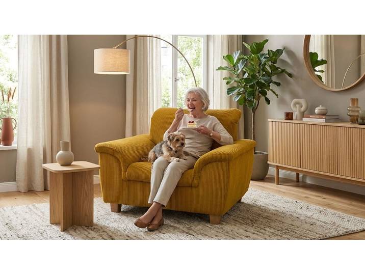 Sessel GOODPRODUCT Eggery Sitzbreite 58 cm, Holzfüsse , gelb (gold), B:120cm H:81cm T:97cm, 90% Polyester, 10% Nylon, Sessel, Sessel, aus haustierfreundlichem Pet Friendly Cord