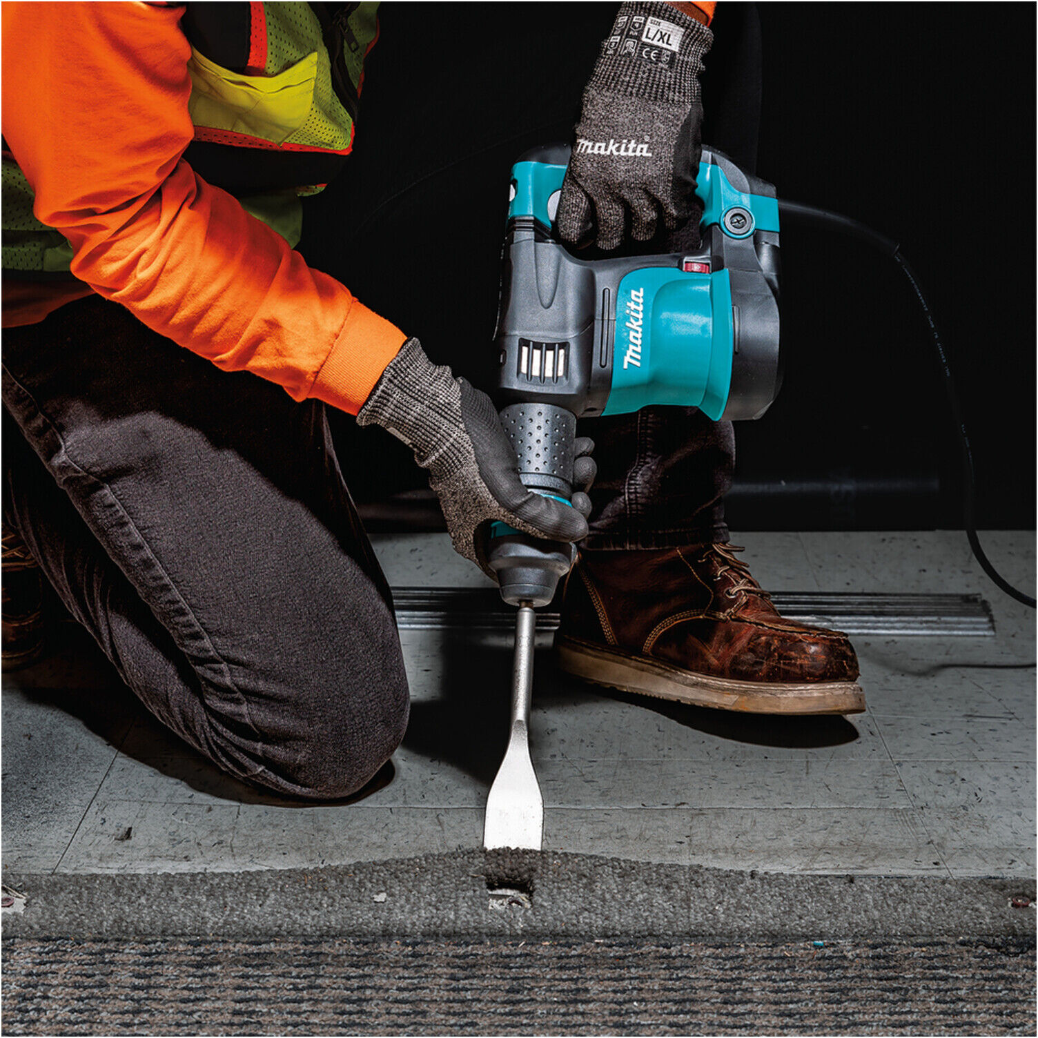 Makita HK1820 Leicht-Meißelhammer mit 550 W Leistung und SDS-Plus-Aufnahme)