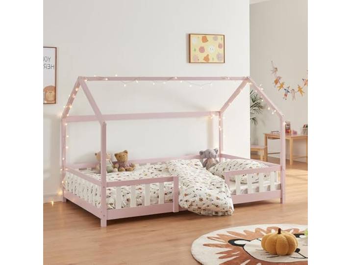 [en.casa] Kinderbett Sisimiut Hausbett Montessori 120 x 200 cm mit Rausfallschutz Holzbett für Kinder Bodenbett Lattenrost Kiefernholz Rosa/Weiß
