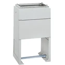 Schneider Electric NSYZHPLA73G Polyester-Sockel 900 mm,teilweise verborgen,f. Vers.PLAZ o. PLAZT B750xT320 mm