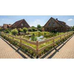 Bretterzaun 240 cm – rustikale Zaunbretter aus sägerauer Lärche, unbesäumt, 20 mm stark & 15–30 cm breit – ideal für Bonanza- & Rancherzäune