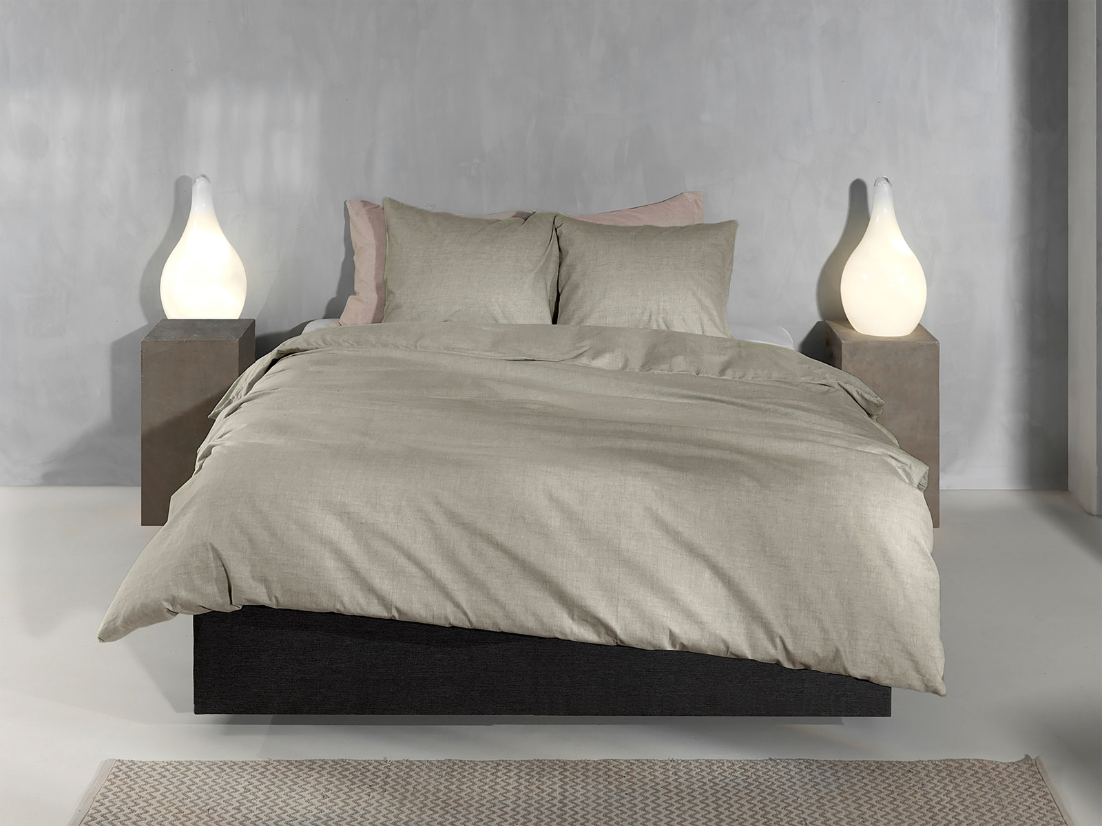 home24 Flanellen beddengoedenset beige met kussensloop