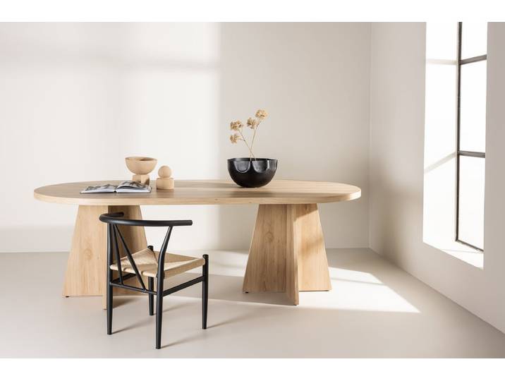 Esstisch Zayana- schafft eine elegante, stilbewusste Atmosphäre - Natur - Luxusbetten24
