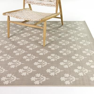 Balta Rugs Isa Floral Farmhouse Indoor/Outdoor Area Rug