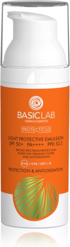 BasicLab Dermocosmetics Protecticus émulsion légère protectrice contre les influences externes SPF 50+ 50 ml