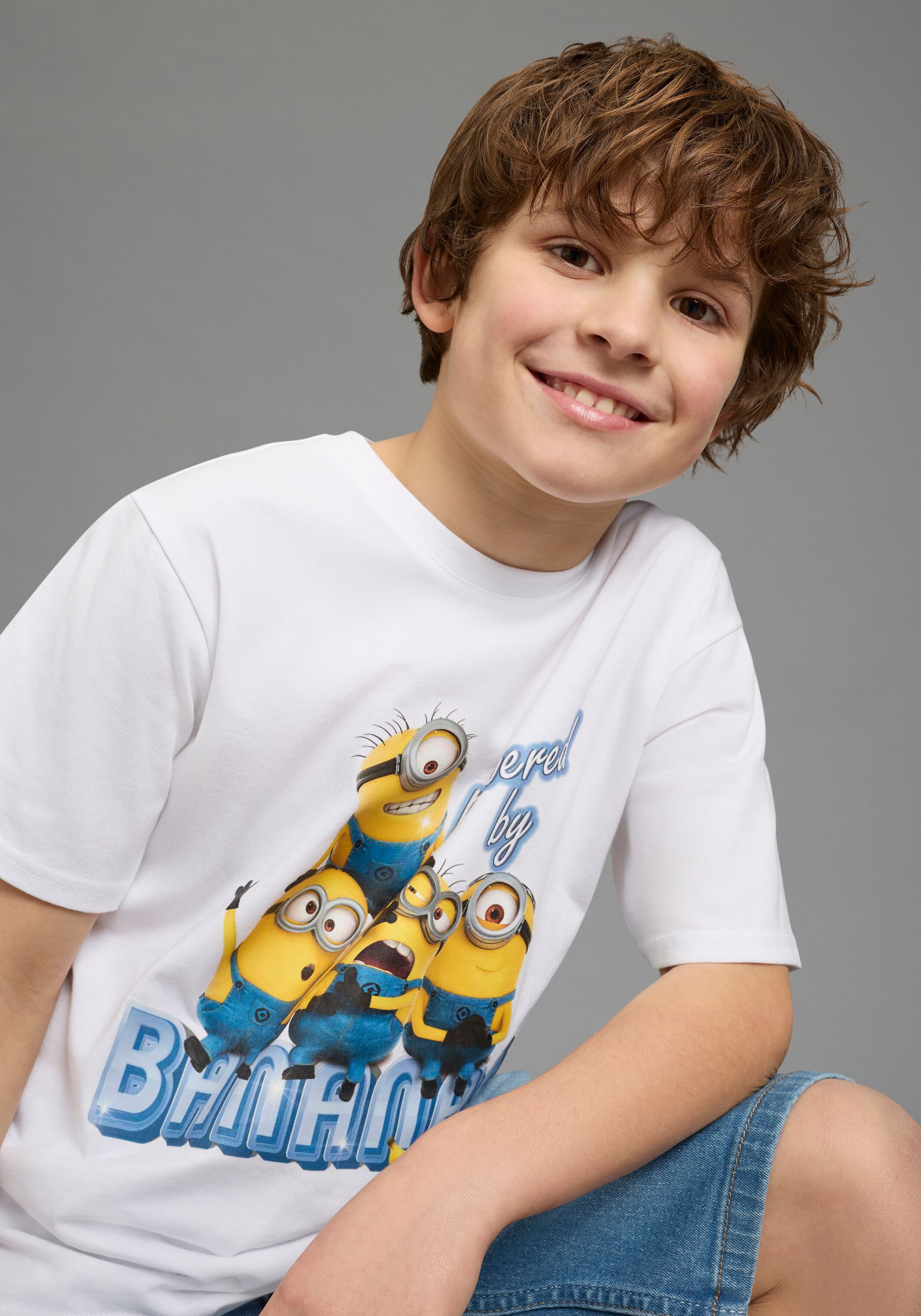 T-Shirt KIDSWORLD "MINIONS T-Shirt: BANANAS", Jungen, Gr. 176/182, weiss (weiß), Single Jersey, Obermaterial: 100% Baumwolle, bedruckt, Basic normal, Rundhals, abgesteppte Kante, Shirts T-Shirt, für Jungen, Kurzarm, aus Baumwolle weiß 176/182