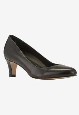 Women's Joy Ii Pump by Ros Hommerson in Black Leather (Size 9 N)