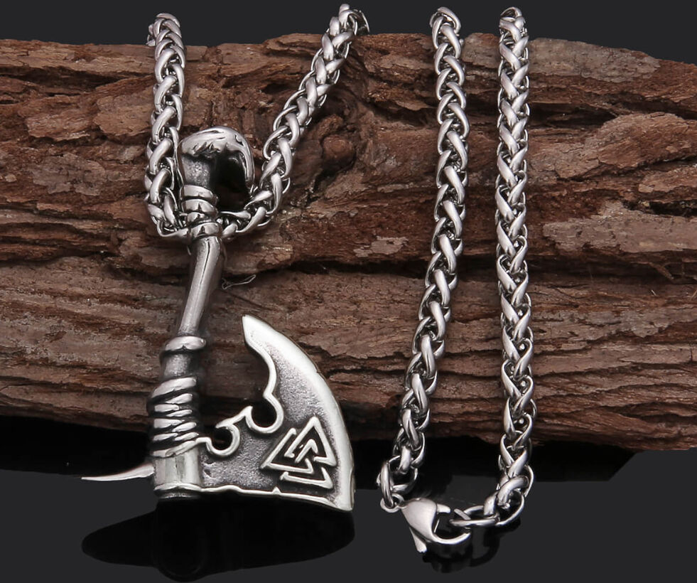 Varia Design Axe Valknut halsband