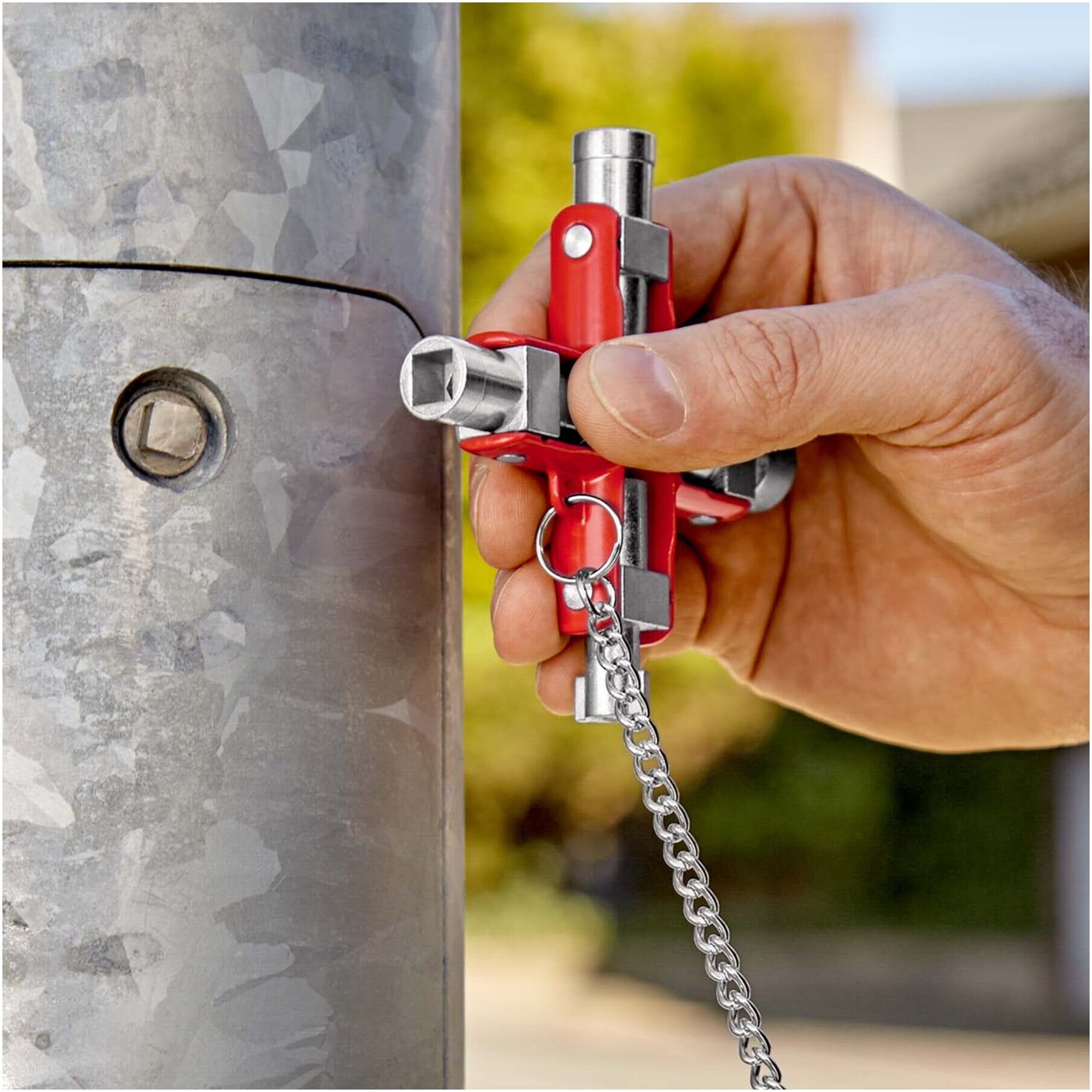 KNIPEX 00 11 06 Universal-Schlüssel der Standard Schaltschrankschlüssel 96 mm)