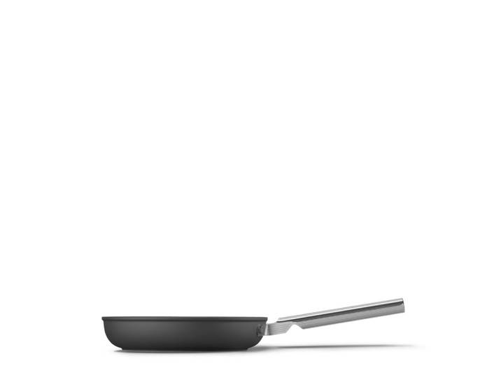 Poêle 20cm noir smeg