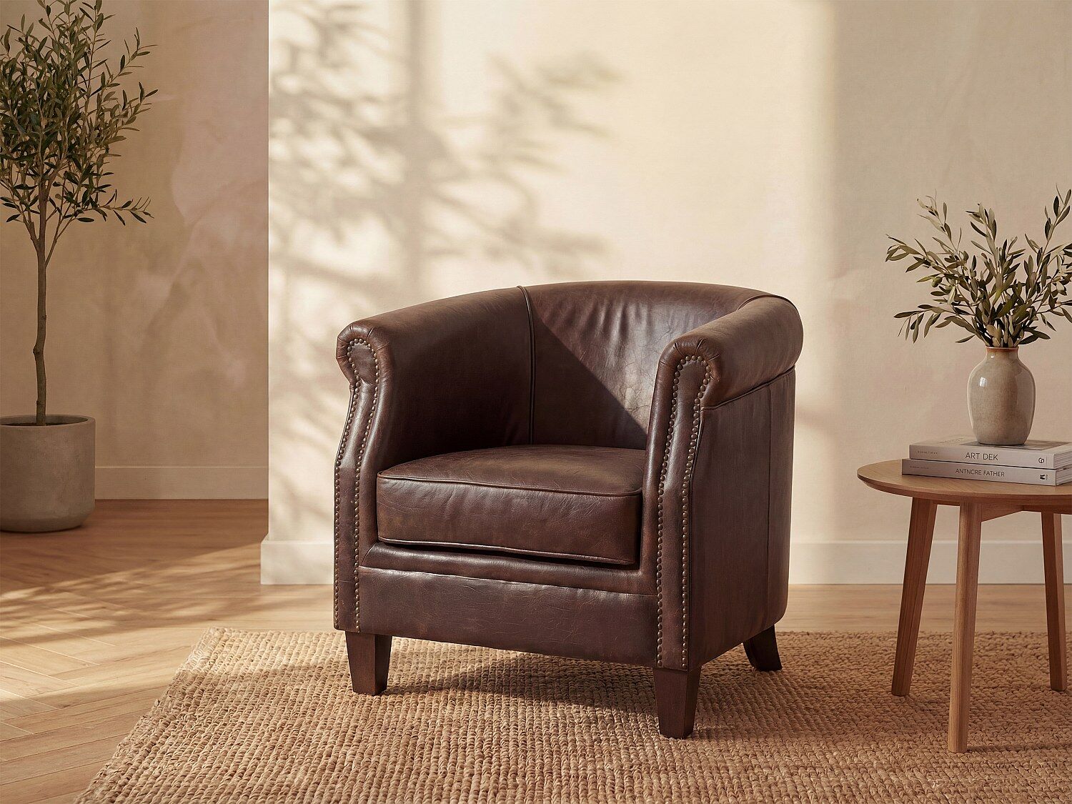Vente-unique Clubfauteuil van leer met lived-in uiterlijk ENGUERRAND