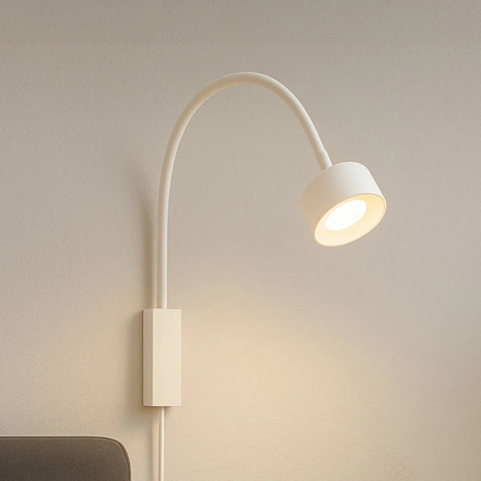 FH Lighting Magnetic dimbare LED wandlamp wit / opaal voor de slaapkamer