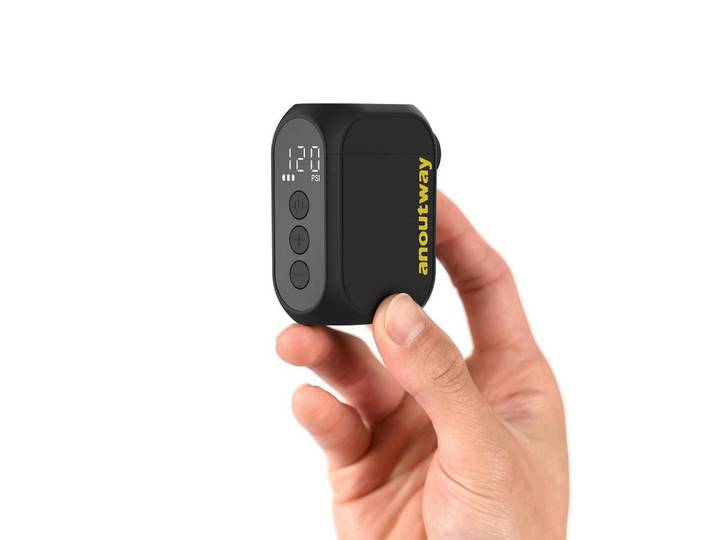 Fahrradpumpe elektrisch mit Digitalem Manometer, Schwarz, Kunststoff, 2.8x7x4.9 cm, Freizeit & Co, Sport & Fitness, Fahrräder, Fahrradzubehör