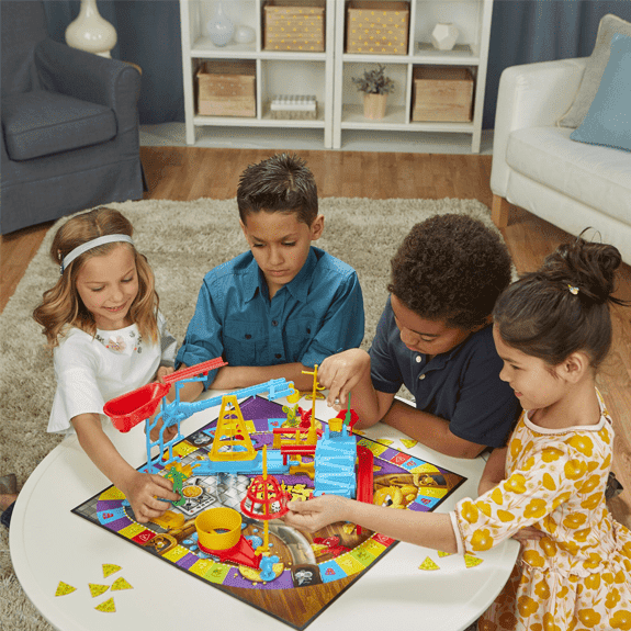 Hasbro: Classic Mousetrap Board Game for 2-4 Players, Ages 6+