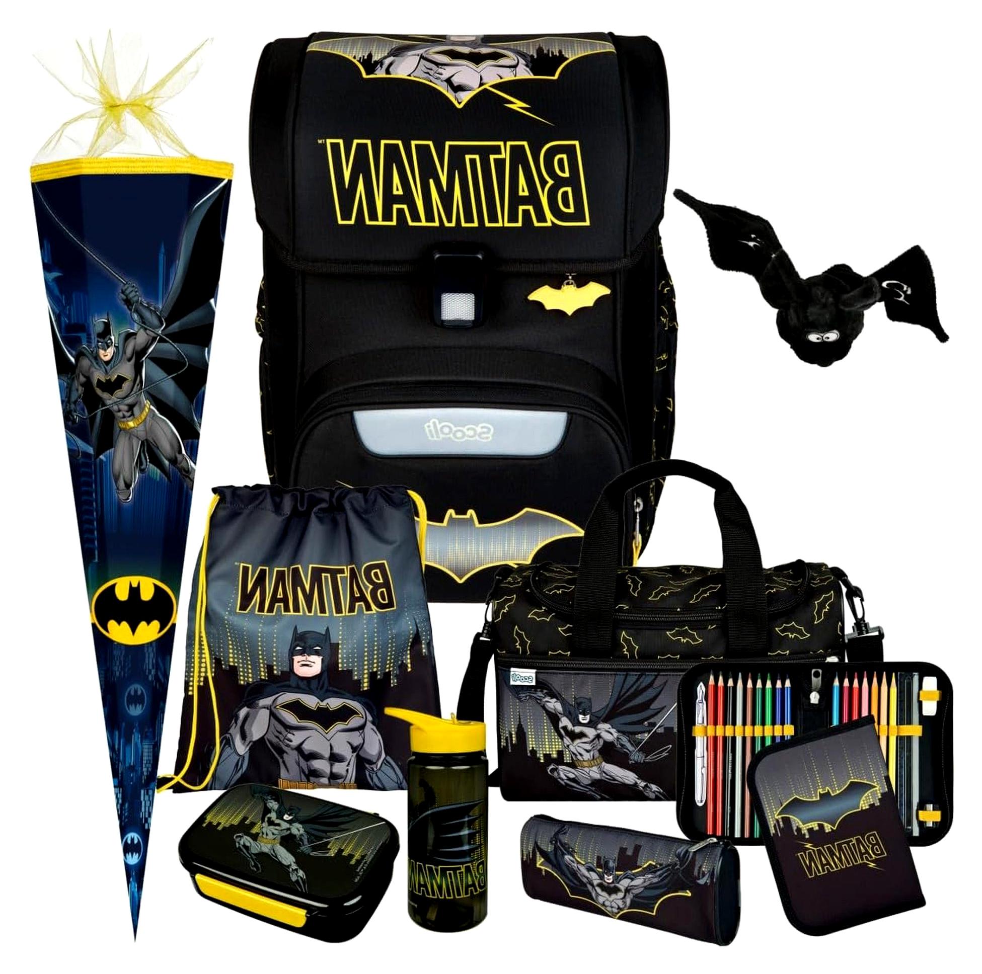 Scooli Schulranzen für die 1. Klasse Jungen EasyStart Set (Batman 10-teilig mit Sporttasche, Brotdose, Trinkflasche, passendem Plüschtier und Schultüte)