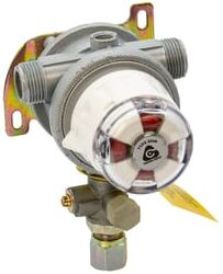 Cavagna 8mm Automatic 30mbar Gas Regulator – Caravan/Motorhome