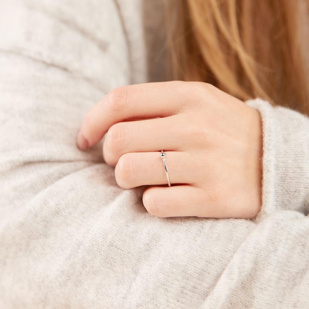 lanii Ring im Kugeldesign aus Sterlingsilber