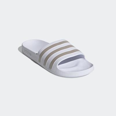 Badesandale ADIDAS SPORTSWEAR "AQUA ADILETTE", Damen, Gr. 40,5, Synthetik, weiß (cloud weiß, platin metallic, ftwr weiß), Schuhe