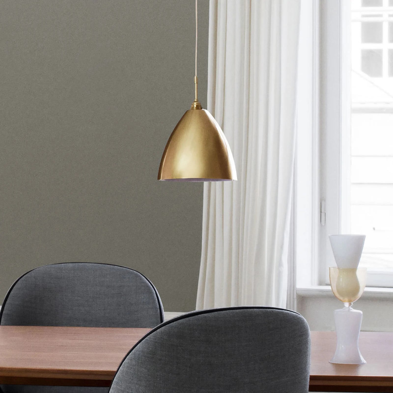 GUBI Bestlite BL9S hanglamp messing