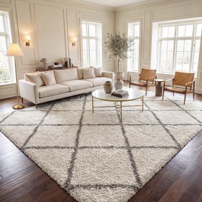 SAFAVIEH Hudson Shag Estella Diamond Trellis 2-inch Thick Rug