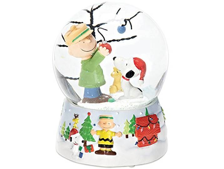 Roman Peanuts Charlie Brown and Snoopy O Christmas Tree Musical Water Globe by