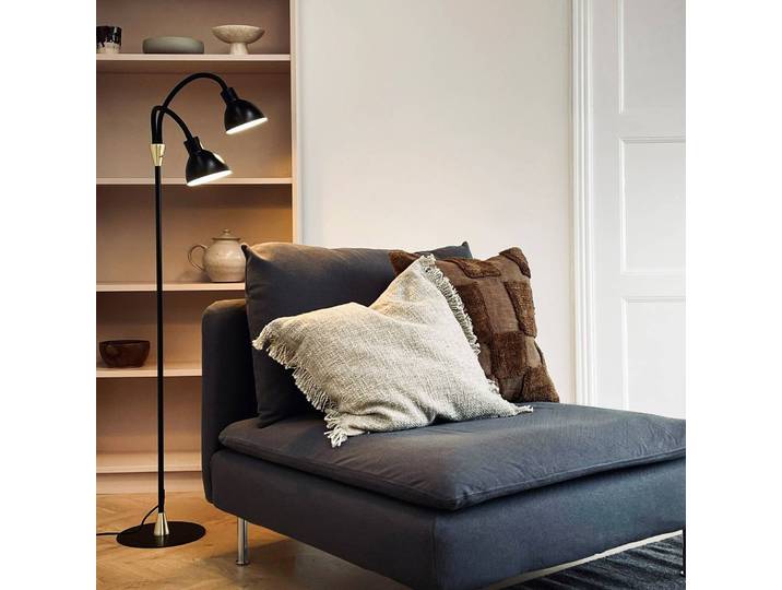 Design vloerlamp Lilje, zwart, Woon-/ Eetkamer, metaal, Design, vloerlamp