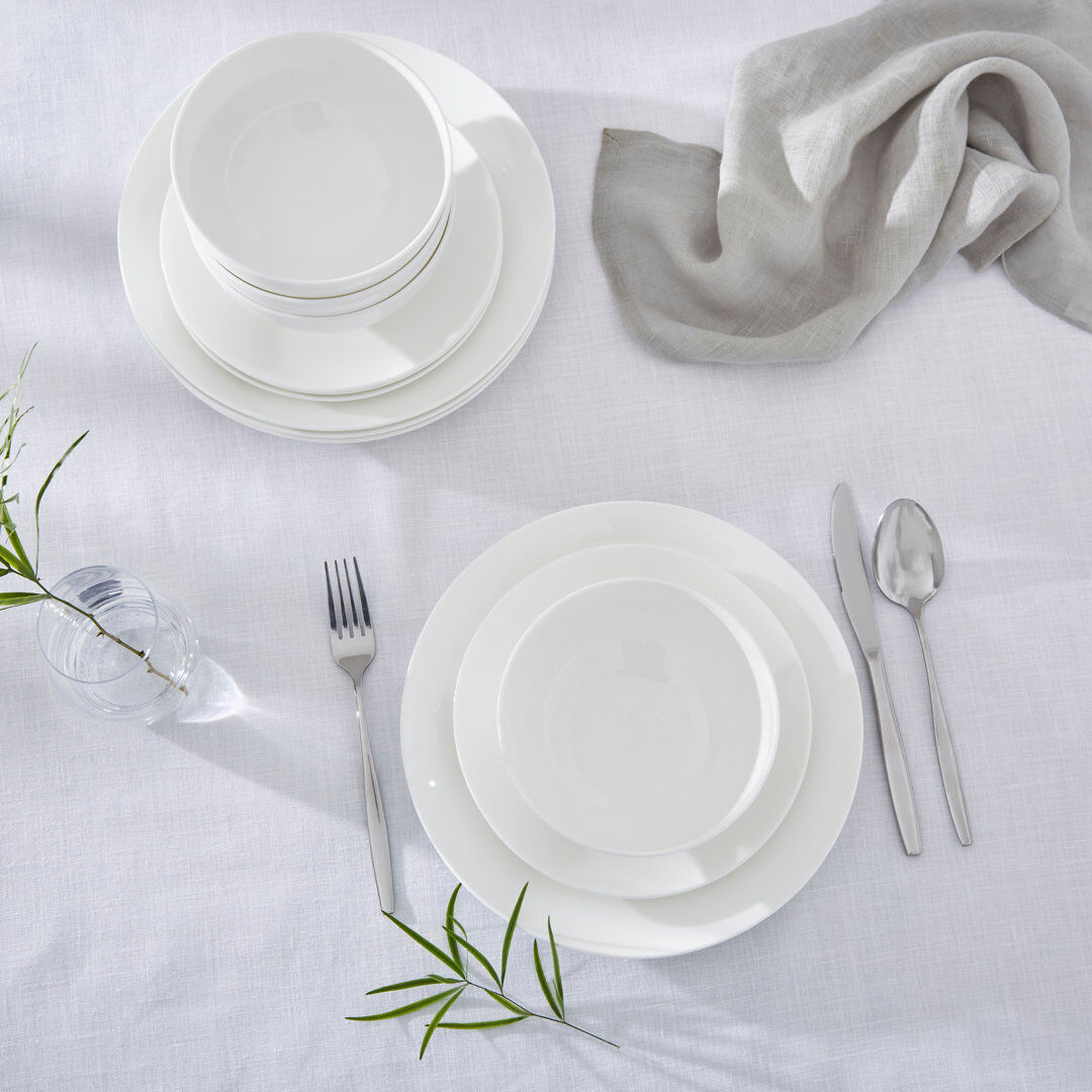 Royal Worcester, Serendipity White - 12 Piece Dinnerware Set, Service for 4 White 12