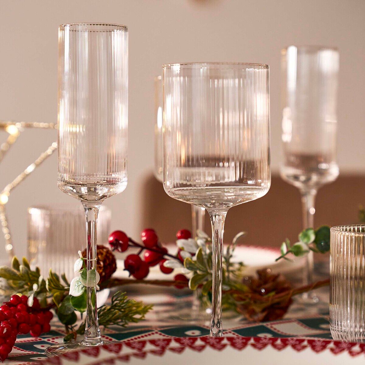 LA REDOUTE INTERIEURS Lot de 6 flûtes à champagne en verre strié, Stria