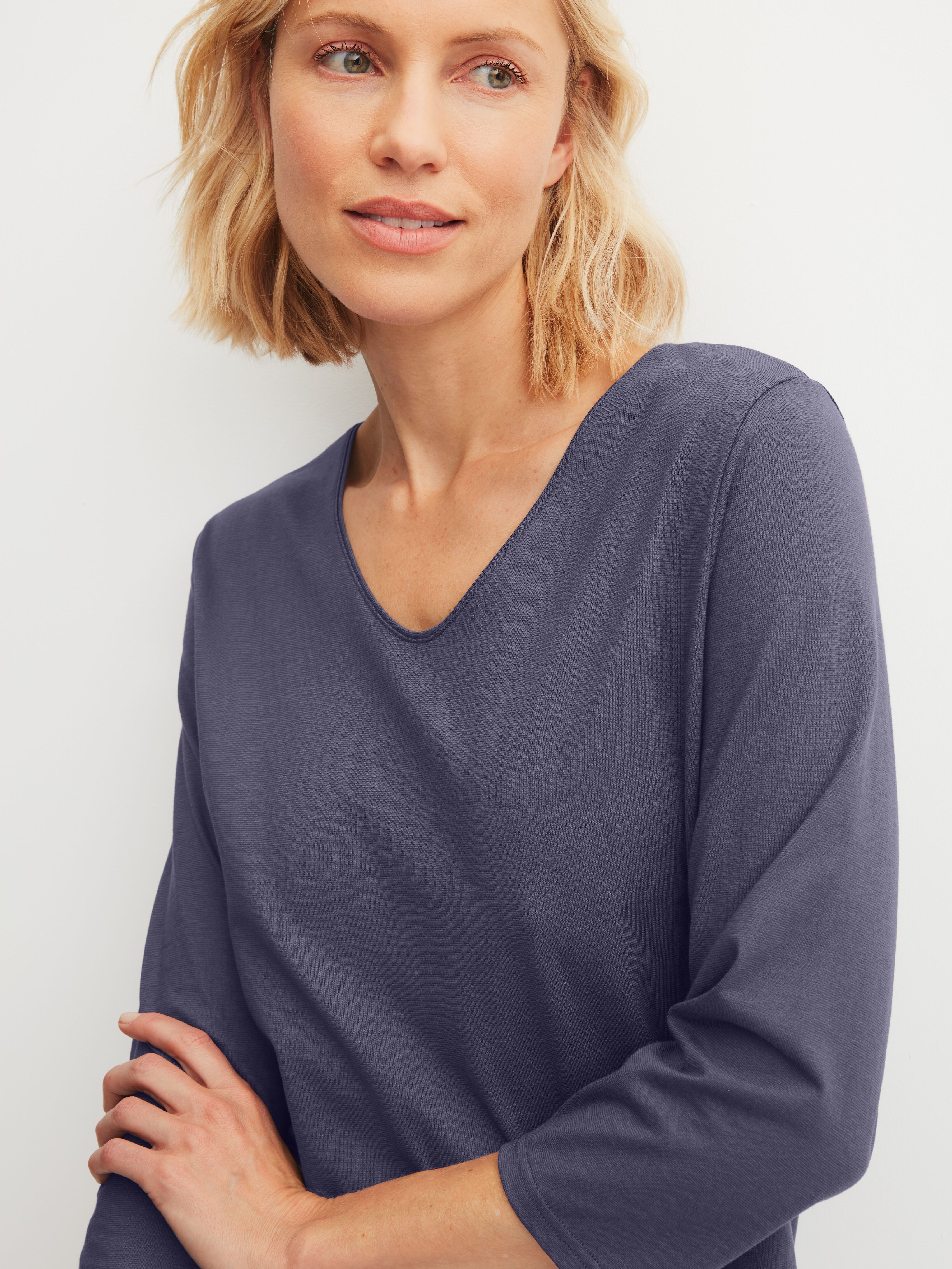 Schlafanzug CALIDA "Blooming Nights", Damen, Gr. S (40/42), blau (graystone), Single Jersey, Obermaterial: 100% Baumwolle, bequem 3/4-Länge, V-Ausschnitt, Homewear-Sets Schlafanzug, V-Ausschnitt, Baumwolle, weich, atmungsaktiv graystone S (40/42)