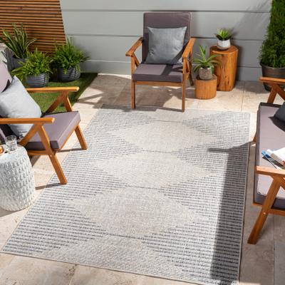 Livabliss Vivianne Modern Geometric Indoor/ Outdoor Area Rug