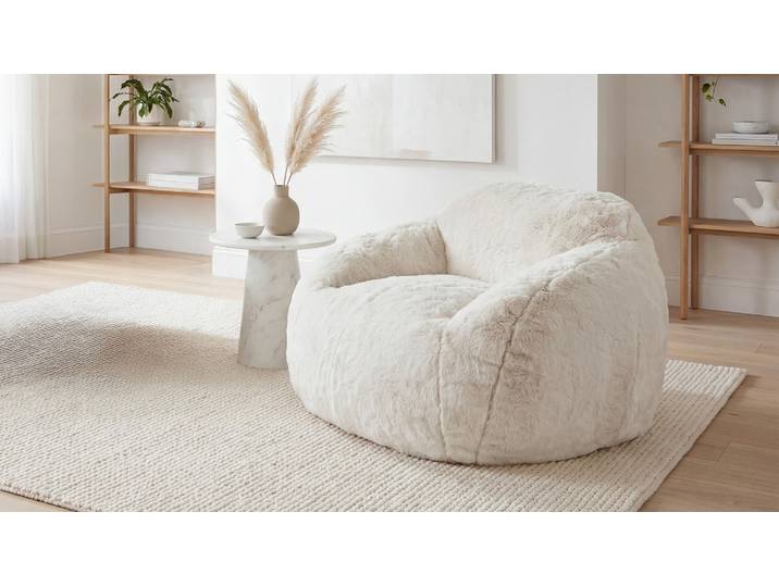 Sessel Fluffy in flauschigem Fellstoff