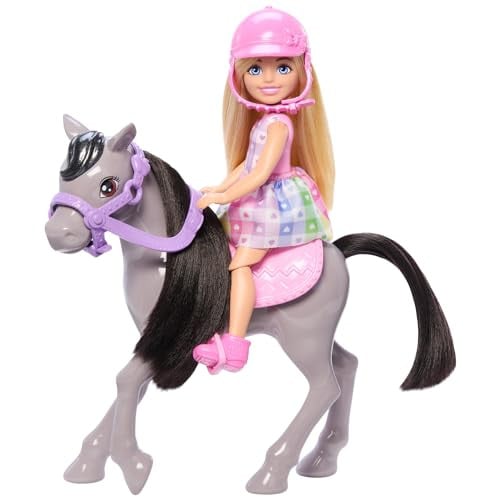 Barbie Club Chelsea pop en paard met rijthema-speelset inclusief ruiteraccessoires HTK29