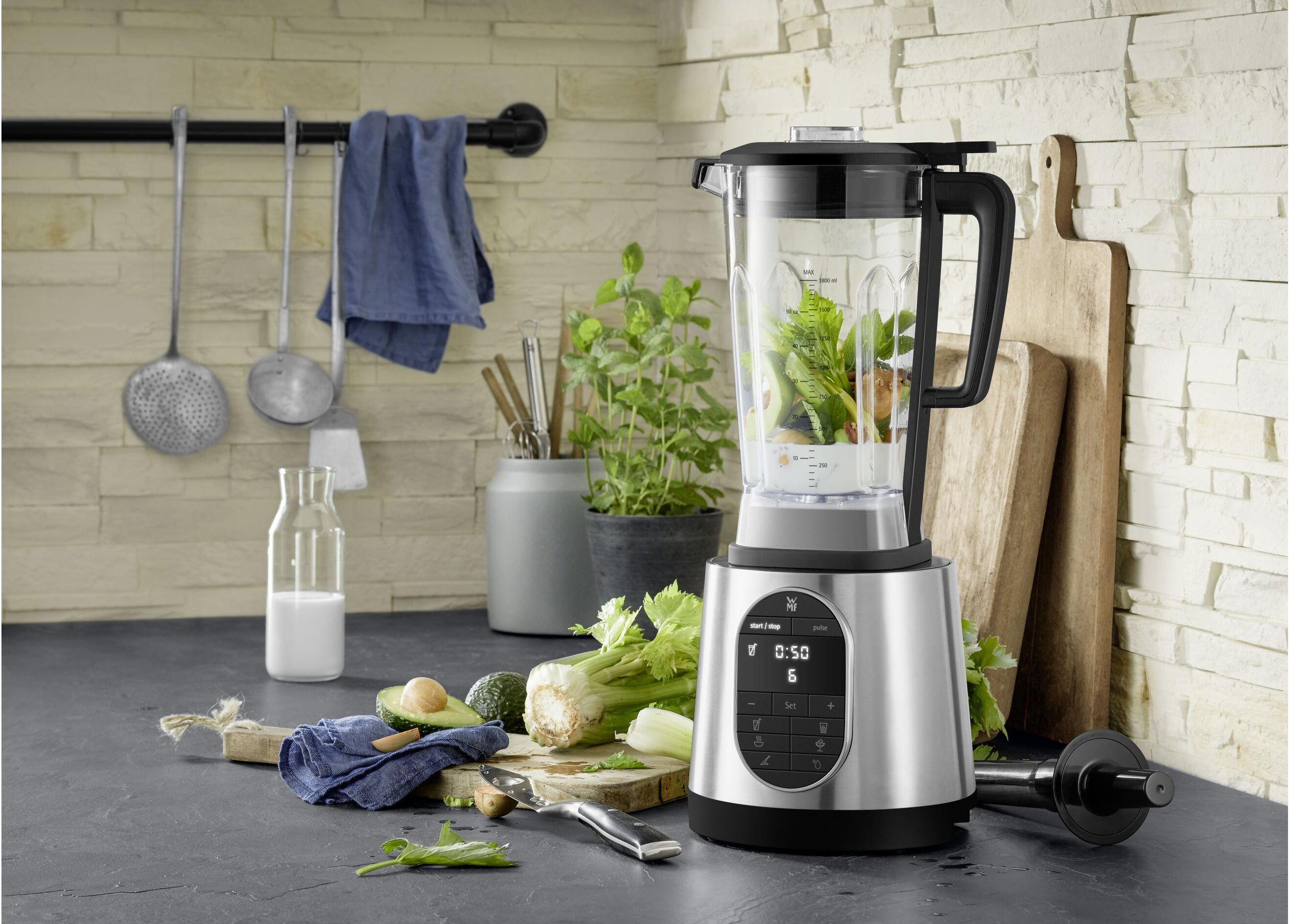 WMF Standmixer "Kult Pro", schwarz (schwarz, weiß), Zerkleinerer, Standmixer schwarz, weiß Einheitsgröße
