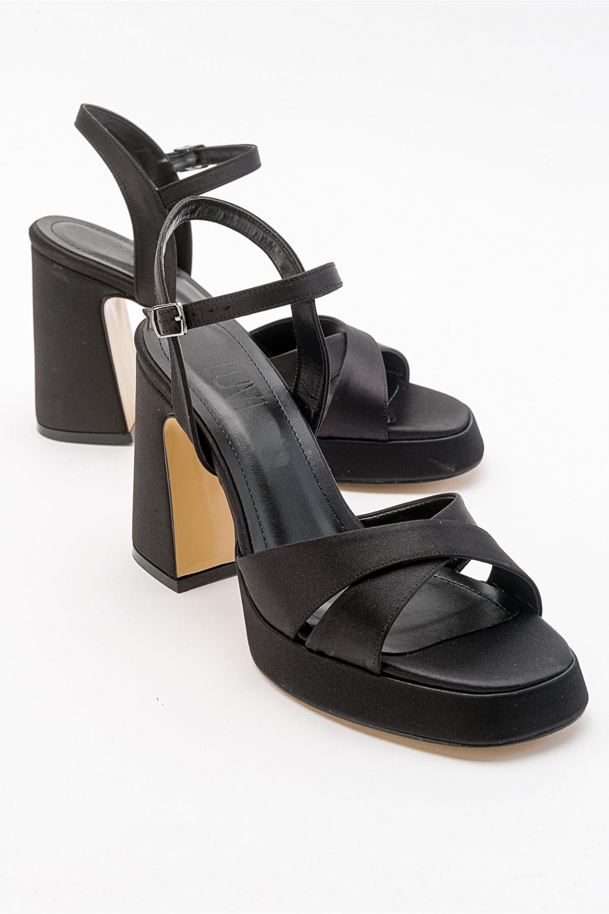Yvonne Plateau-Sandalen