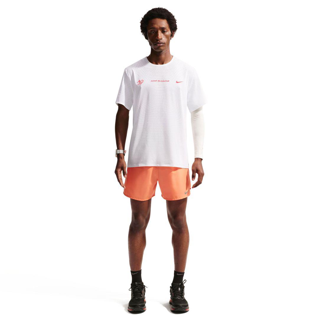 Nike Herren Aeroswift Dri-Fit ADV Graphic Short Sleeve Top weiß