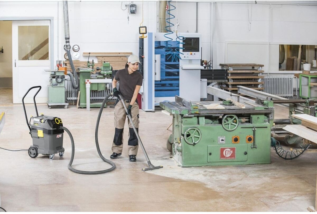 Staubsauber für trocken und naßen saugen KARCHER 1.148-311.0