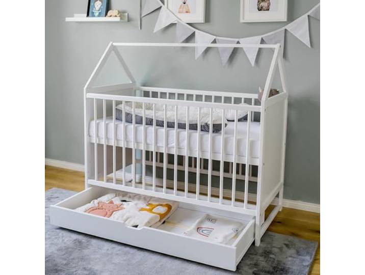 Kids Collective Babybett Beistellbett Kinderbett 60x120 cm mit Schublade Hausbett Baby Bett 120x60 cm weiß mit Schublade höhenverstellbar und umbaubar für Junge Mädchen von Geburt bis 3. Lebensjahr