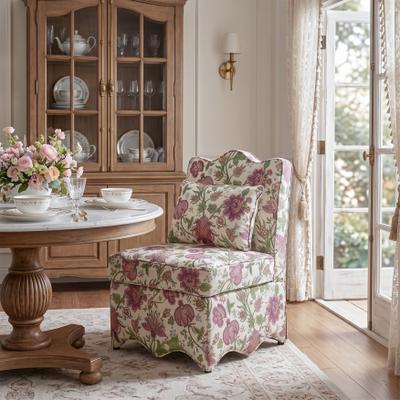 Furniture of America Lavine French Fabric Scalloped Fully Upholstered Accent Chair with Throw Pillow