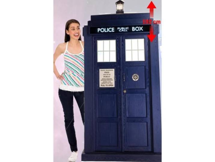 Décoration - DOCTOR WHO - Tardis 2/3 - 192 cm - Carton - Bleu