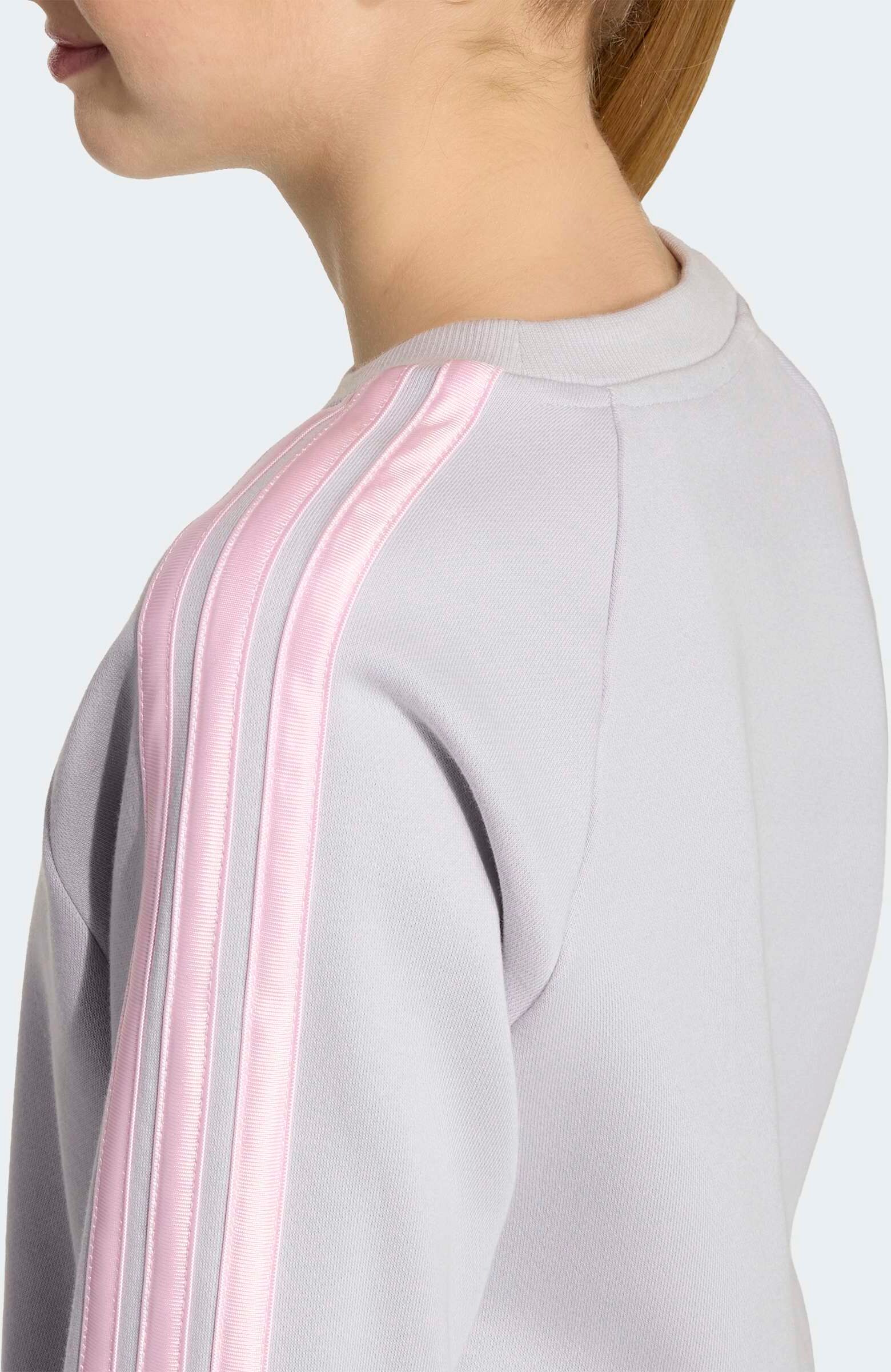 Sweatshirt ADIDAS SPORTSWEAR "SATIN", Mädchen, Gr. 152, rosa (lgh solid grau, clear pink), Obermaterial: 70% Baumwolle, 30% Polyester, normal, Rundhals, angesetztes Bündchen, Sweatshirts Sweatshirt lgh solid grau, clear pink 152