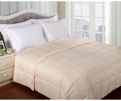 Superior All-season Reversible Hypoallergenic Down Alternative Blanket