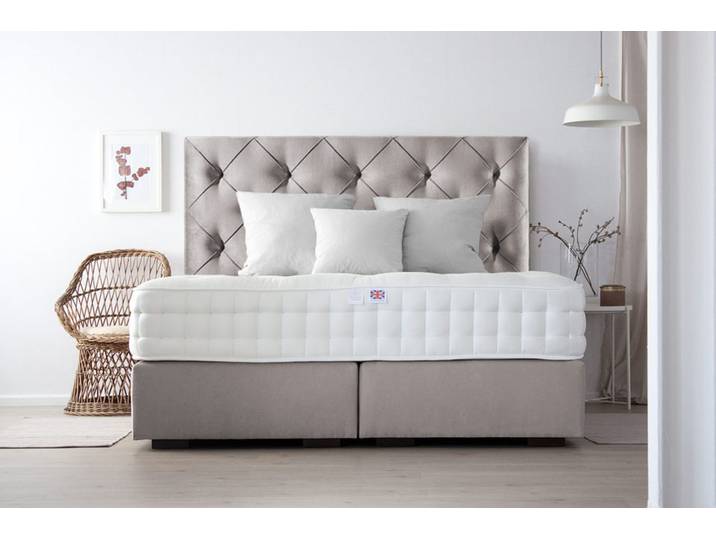 Boxspringbett FAME 160x200 cm - verschiedene Farben und Bezüge verfügbar - konfigurierbar - mit Matratze - mit gestepptem Kopfteil