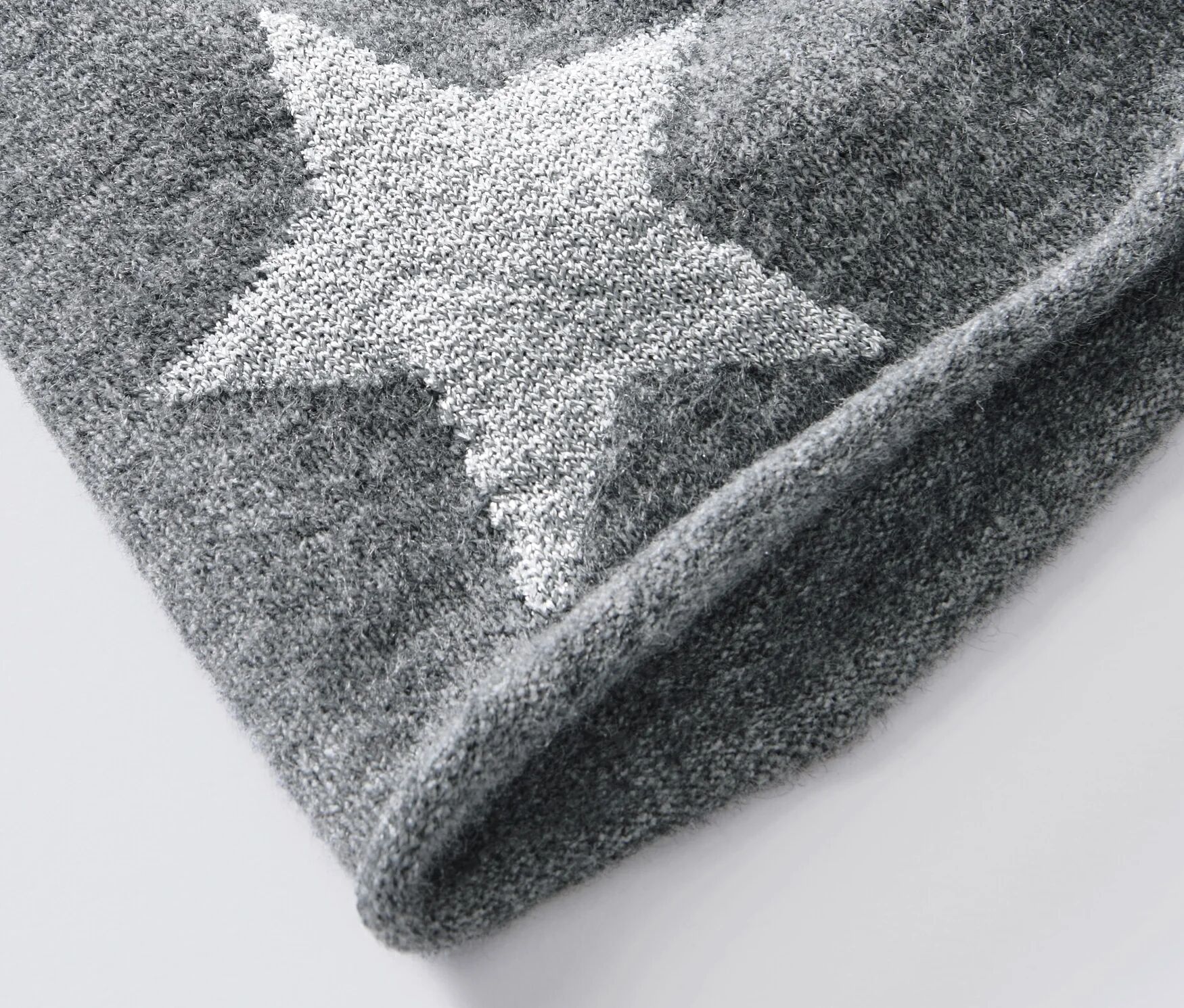 Tchibo - Feinstrick-Beanie mit Glitzer-Stern - silber