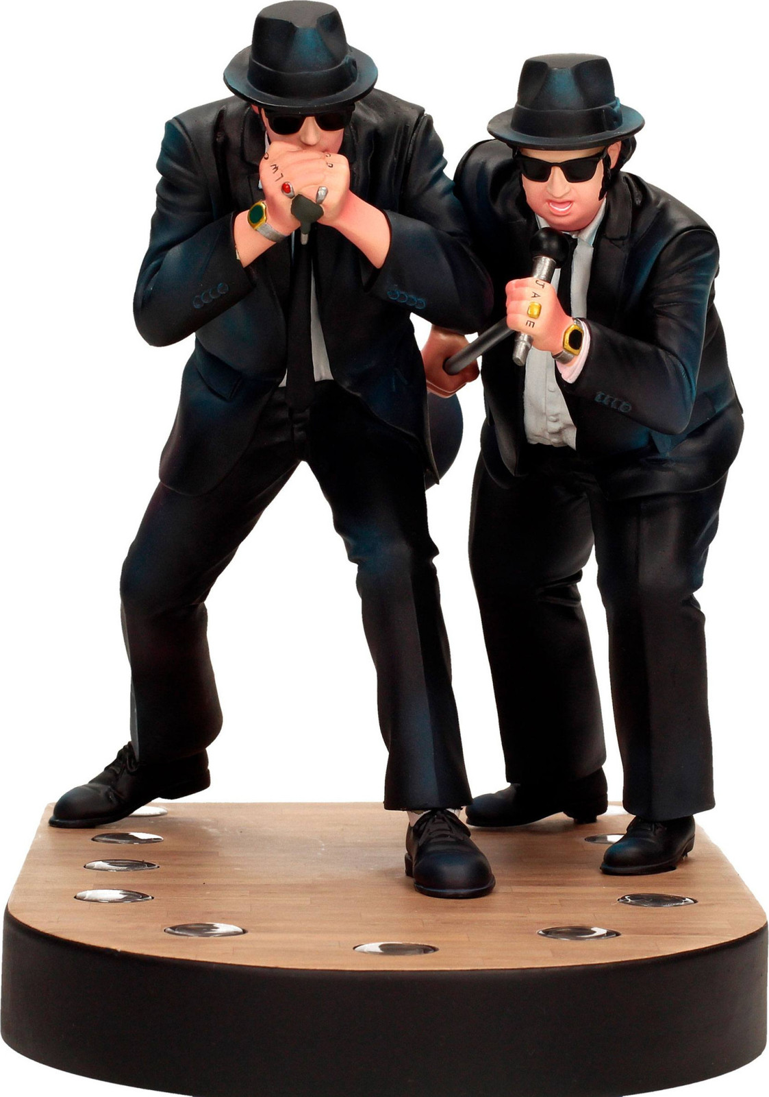 SD Toys Blues Brothers beeldje Jake & Elwood op het podium, 17 cm
