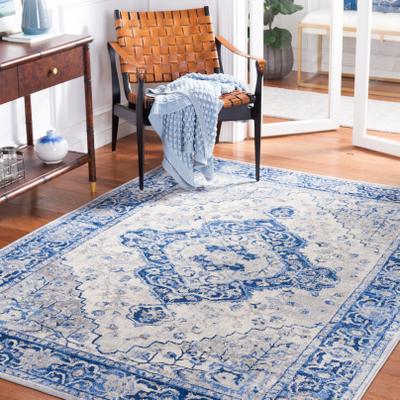 SAFAVIEH Brentwood Mareike Traditional Rug