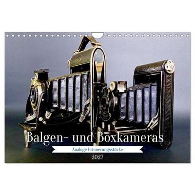 Balgen- und Boxkameras - Analoge Erinnerungsstücke (Wandkalender 2027 DIN A4 quer), CALVENDO Monatskalender