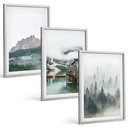 BILDER SET 3er Set - 40x60 cm Silberner Rahmen - Berge, See, Hütte, Nebel