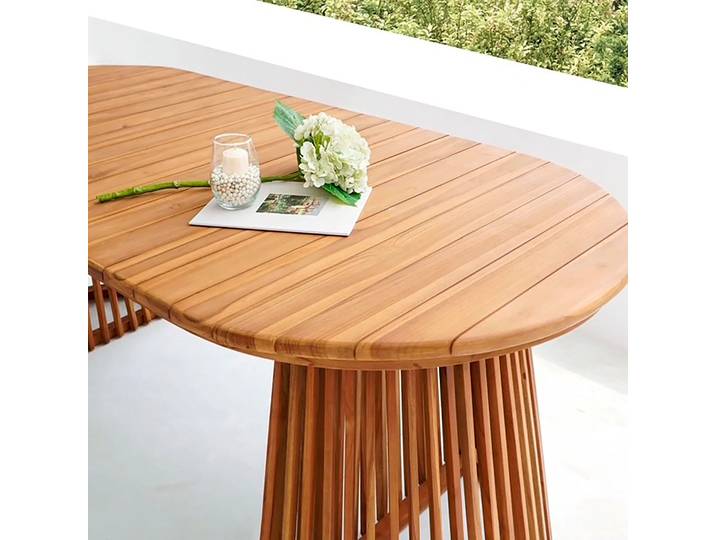 Garten Esstisch Orvessa - aus Teakholz - Natur - Luxusbetten24