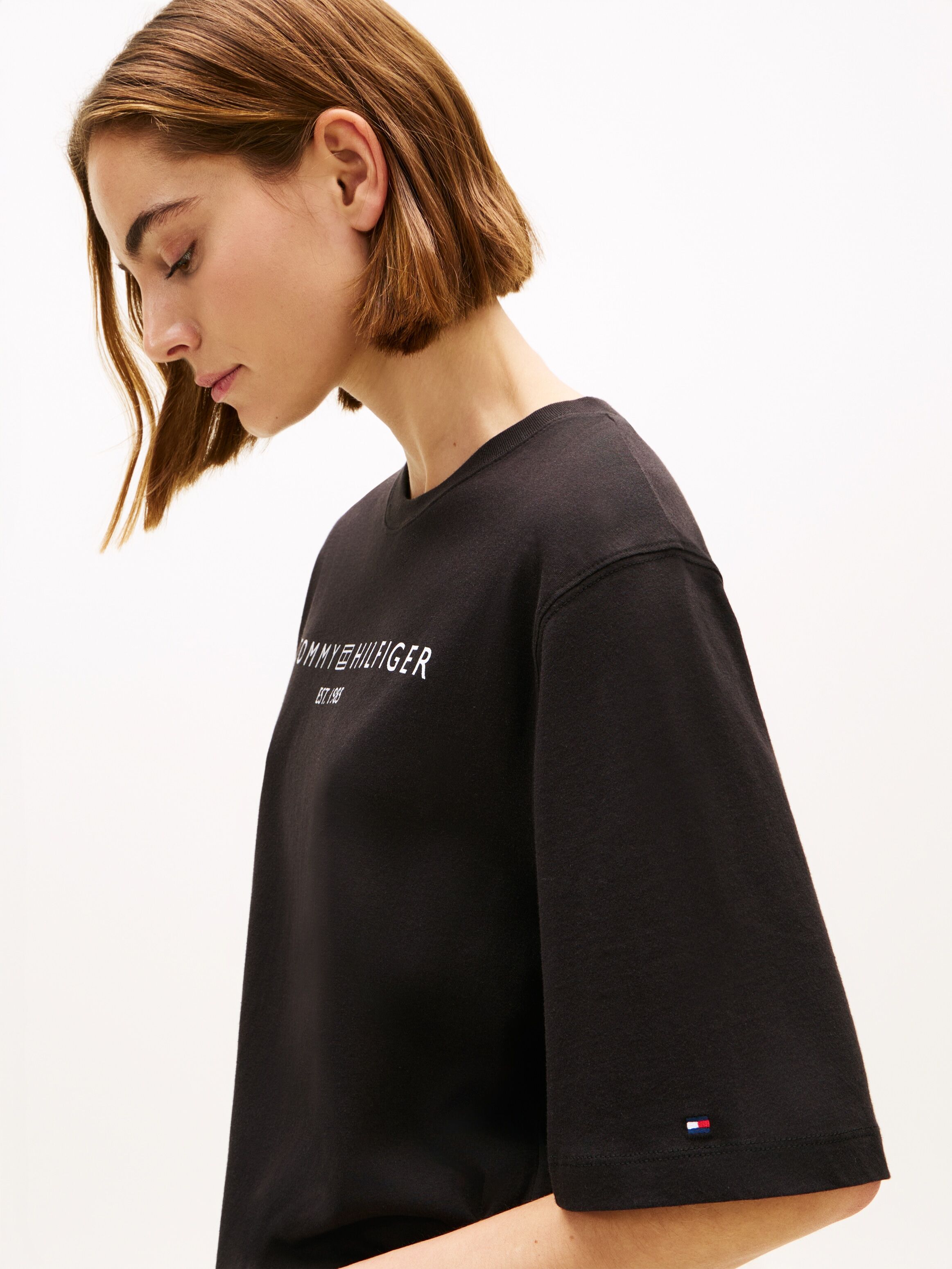 Langarmshirt TOMMY HILFIGER "CORP LOGO TRAPEZE C-NK TEE", Damen, Gr. S (36/38), schwarz, Single Jersey, Obermaterial: 100% Baumwolle, unifarben, regular fit, Rundhals, Shirts Langarmshirt schwarz S (36/38)